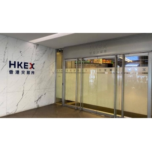 (恒指期货直播间)恒指期货飙升破26000点：一场由多重利好共振引爆的逼空行情