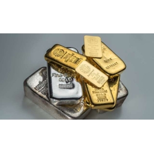 <strong>(贵金属期货直播)黄金、白金齐刷新高！白银首度飞越70美元大关</strong>