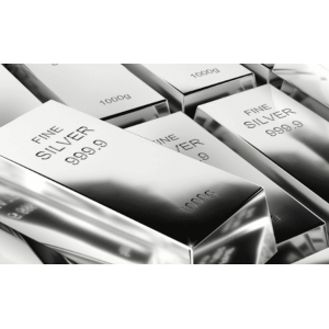 白银“急刹车”！单日暴跌5%，80美元关口的狂欢结束了？